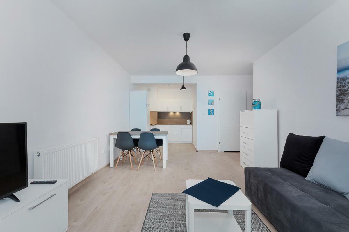 Feniks Apartamenty 8 By Jantar Apartamenty Колобжег Экстерьер фото